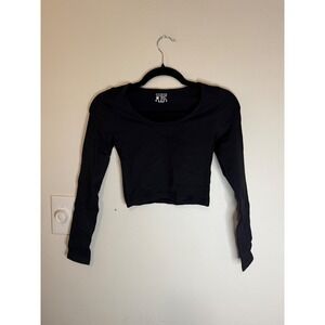 OQQ Black Ribbed Crop Athletic Top Size S New